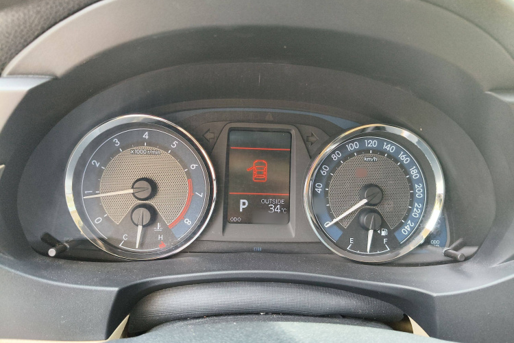 丰田 卡罗拉 2014款 1.6L CVT GL-i局部细节14