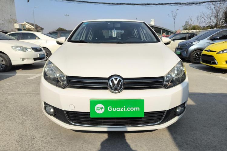 大众 高尔夫 2012款 1.4TSI 自动舒适型车身外观2