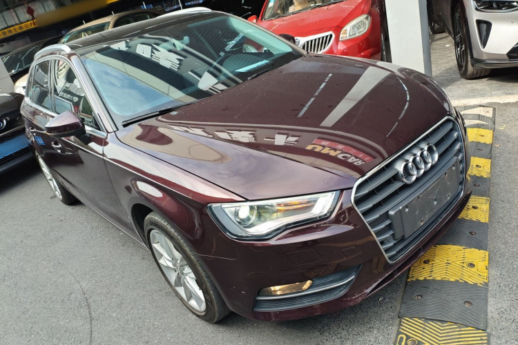 奥迪A3 2016款 Sportback 40 TFSI 风尚型车身外观3