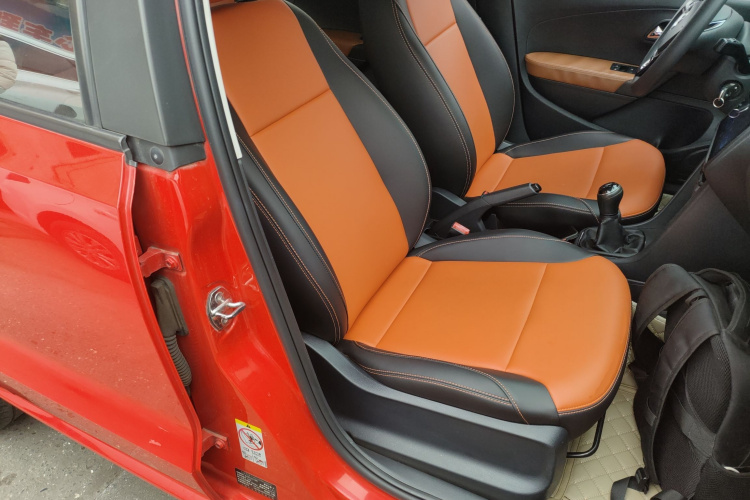 大众 Polo 2016款 1.4L 手动风尚型局部细节41