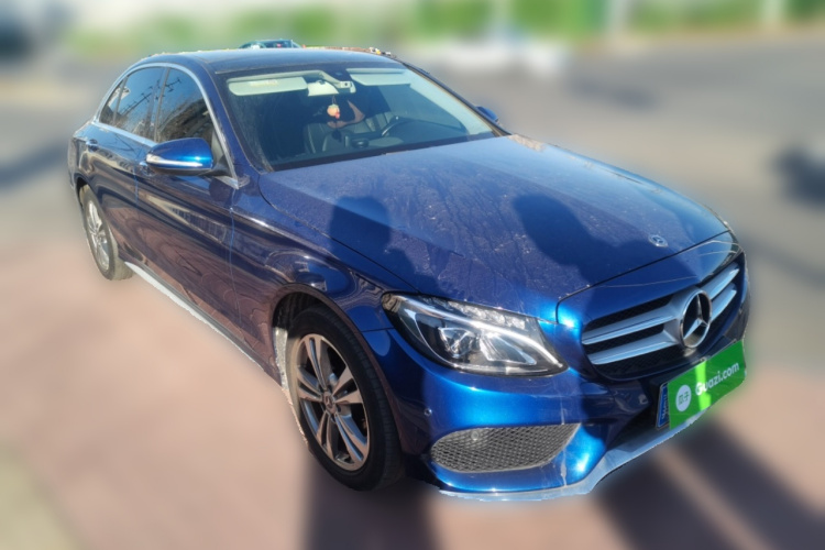 奔驰C级 2017款 改款 C 200 L车身外观3