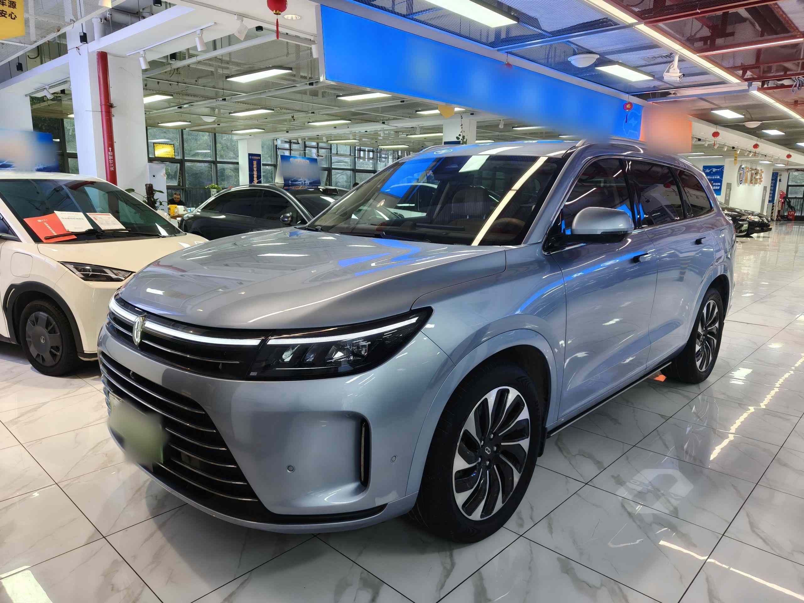 鸿蒙智行 问界M7 2024款 1.5T 四驱Plus版 5座(2)