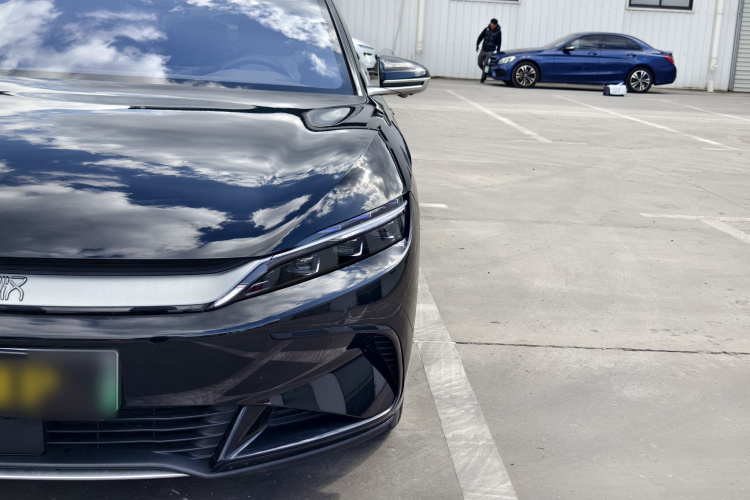 比亚迪 汉 2023款 EV 冠军版 605KM前驱尊贵型车身外观6004