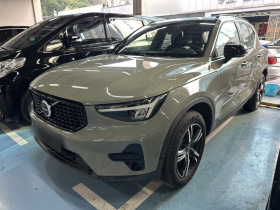 沃尔沃XC40 2024款 B3 智远运动版