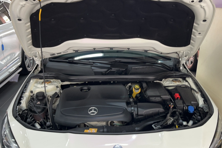 奔驰CLA 2016款 改款 CLA 200 时尚型局部细节24