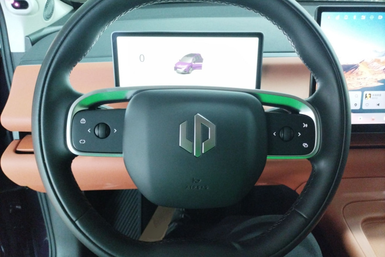 零跑汽车 零跑C16 2024款 增程 200激光雷达版中控内饰13