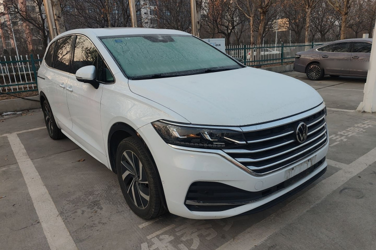 大众 威然 2024款 330TSI 豪华版车身外观3