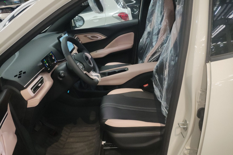 比亚迪 海鸥 2025款 305km 活力版中控内饰19