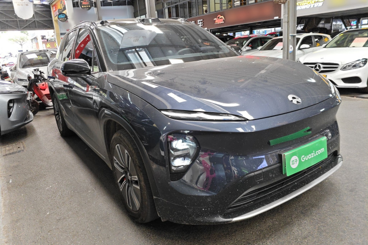 蔚来ES7 2022款 100kWh车身外观3