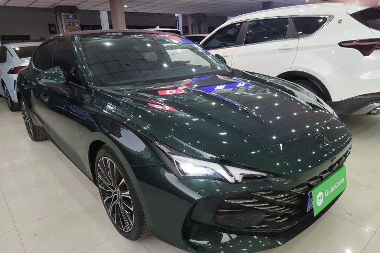 名爵 MG7 2023款 1.5T DCT至美优雅版车身外观3
