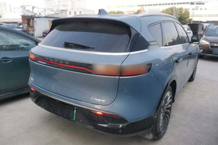 岚图汽车 岚图FREE 2021款 四驱标准纯电专属豪华套装车身外观7