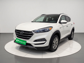 现代 途胜 2015款 1.6T 双离合两驱智能型