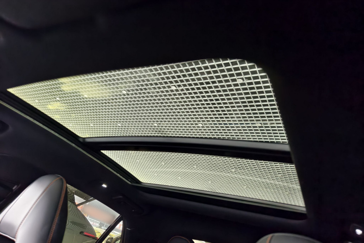 领克03 2025款 2.0TD DCT冠军版Pro局部细节22