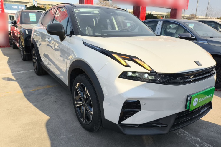 领克06 EM-P 2025款 EM-P 126长续航Halo车身外观3