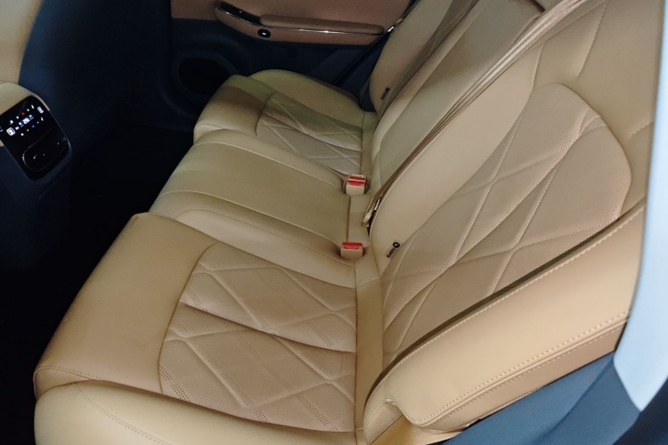 零跑汽车 零跑C01 2024款 增程 316尊享版中控内饰7004