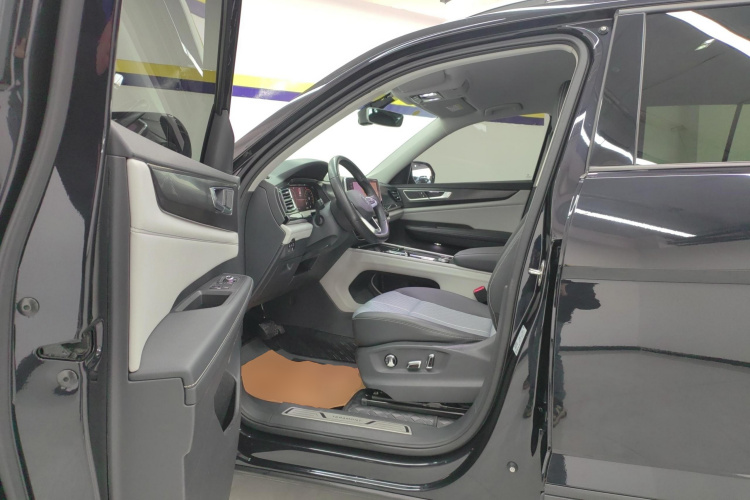 大众 途昂 2021款 380TSI 四驱豪华版中控内饰19