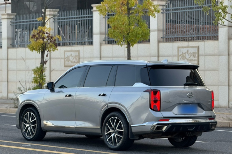 广汽传祺 传祺GS8 2022款 双擎系列 2.0TM 两驱尊贵版 （七座）车身外观6003