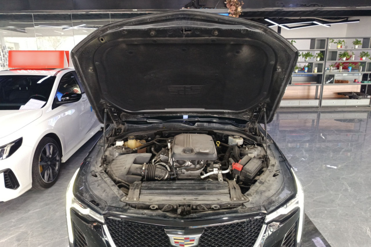 凯迪拉克CT4 2020款 28T 时尚型机舱底盘24