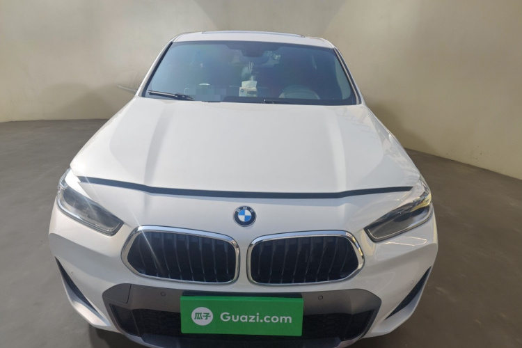 宝马X2 2021款 sDrive25i 领先型M越野套装车身外观2