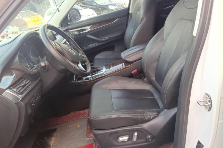 汉腾汽车 汉腾X7 2016款 2.0T DCT御马版局部细节19