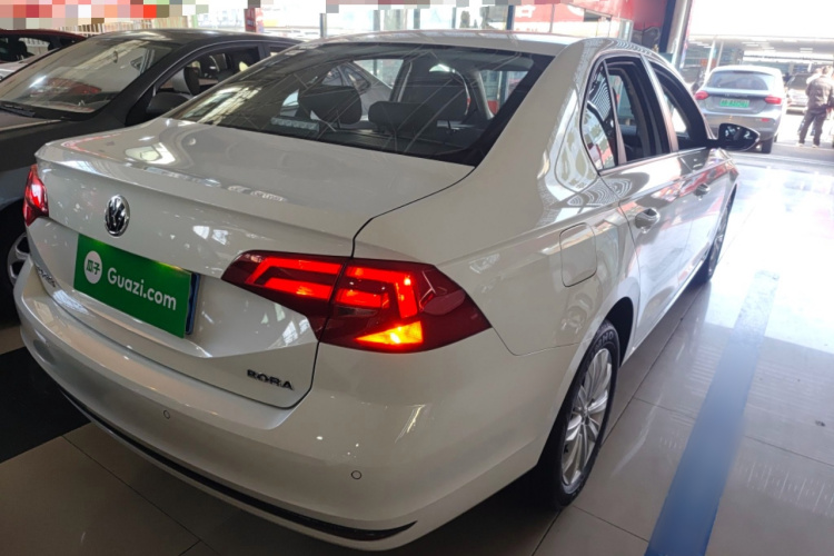 大众 2019款 改款 宝来·传奇 1.5L 自动时尚型 国VI车身外观7