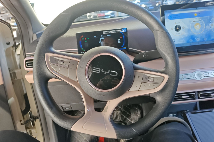 比亚迪 海鸥 2025款 智驾版 305km 活力版中控内饰13