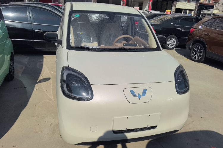 五菱汽车 宏光MINIEV 2025款 四门版 进阶款车身外观2