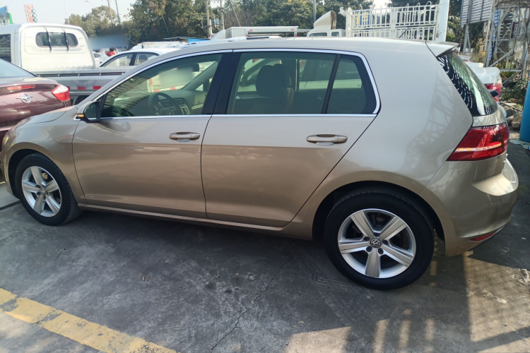 大众 高尔夫 2016款 1.6L 自动舒适型车身外观6003