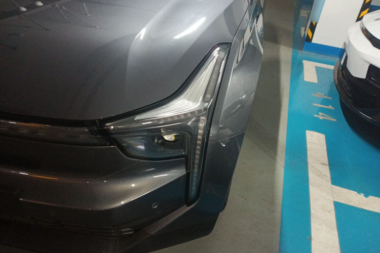 哪吒汽车 哪吒U 2021款 Pro 500 登月版局部细节36