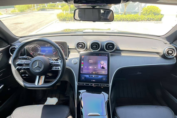 奔驰C级 2022款 C 200 L 运动版中控内饰7002