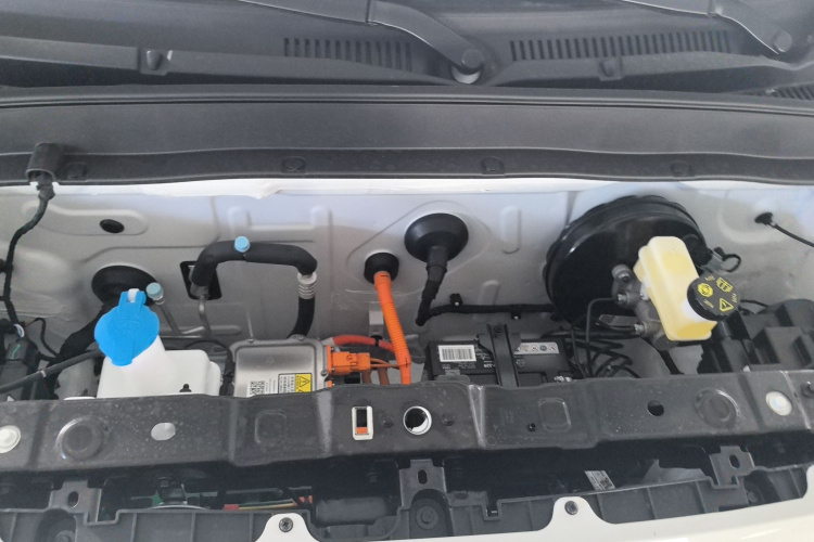 吉利银河 熊猫 2025款 210km 元气熊机舱底盘24