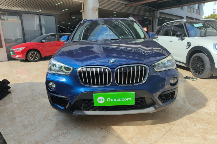 宝马X1 2019款 sDrive20Li 领先型车身外观2