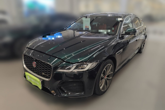 捷豹XFL 2022款 XFL 2.0T P250 两驱精英运动版