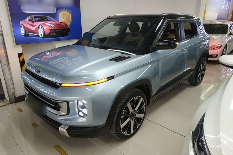 吉利汽车 吉利icon 2023款 1.5TD 巧克力醇臻版车身外观4