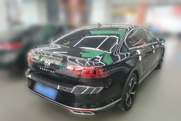 大众 迈腾 2023款 200万辆纪念版 380TSI DSG旗舰型车身外观7