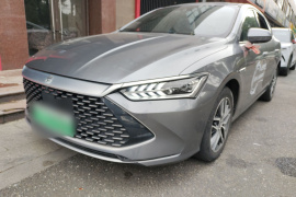 比亚迪 秦PLUS 2023款 冠军版 DM-i 120KM卓越型