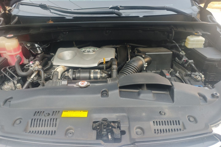 丰田 汉兰达 2017款 2.0T 四驱精英版 7座局部细节24