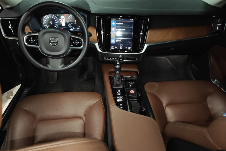沃尔沃S90 2020款 改款 T5 智逸豪华版中控内饰12