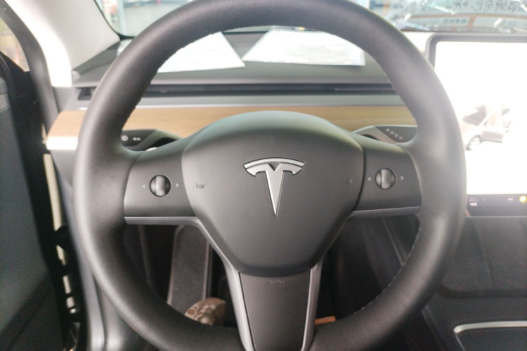 特斯拉 Model Y 2022款 改款 后轮驱动版局部细节13