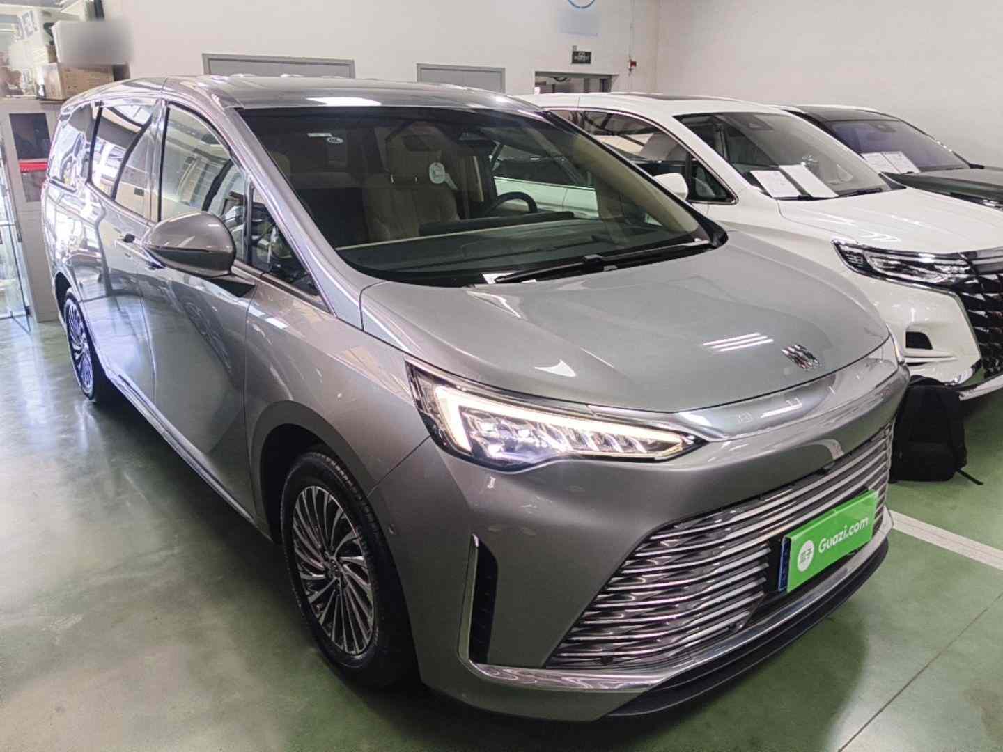 别克 世纪 2023款 2.0T 七座臻享款(5)