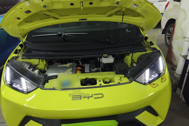 比亚迪 海鸥 2023款 自由版机舱底盘24