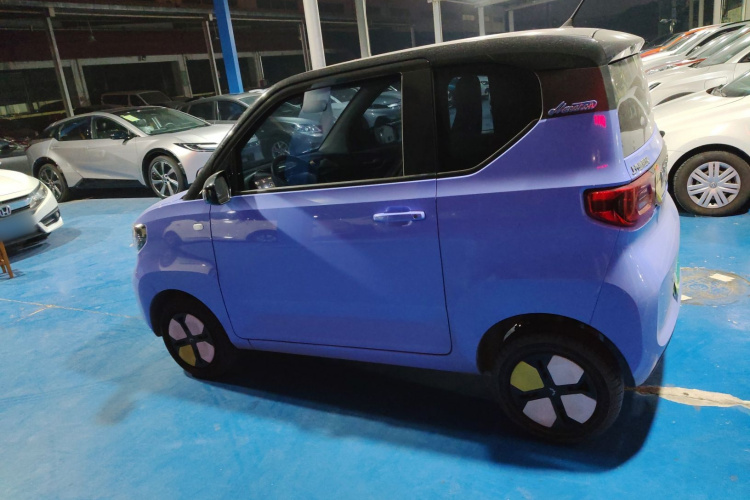 五菱汽车 宏光MINIEV 2022款 马卡龙时尚款 三元锂车身外观4