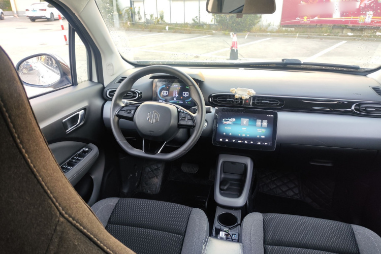 零跑汽车 零跑T03 2021款 400舒适版中控内饰7002