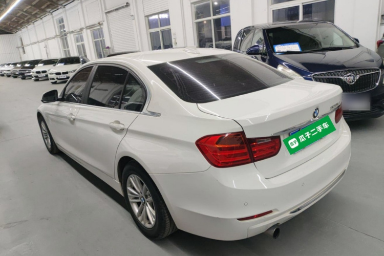 宝马3系 2014款 320Li 时尚型车身外观4