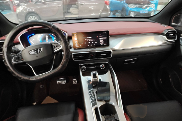 吉利汽车 缤越 2019款 运动款 260T DCT游侠 国VI中控内饰7002