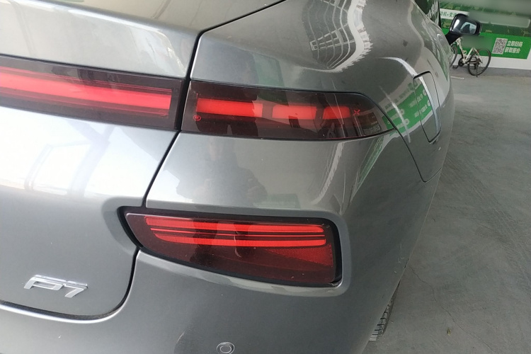 小鹏P7 2020款 670N车身外观6006