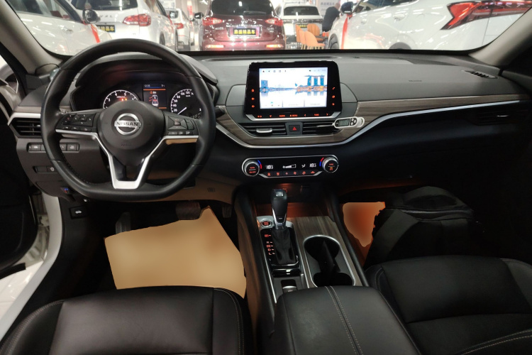 日产 天籁 2021款 2.0L XL 舒适版中控内饰7002