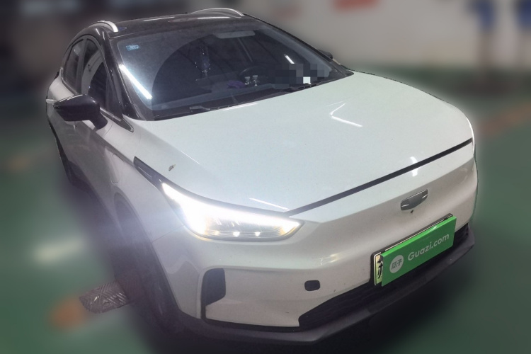 吉利几何C 2020款 甄选续航版 550KM C++车身外观6002