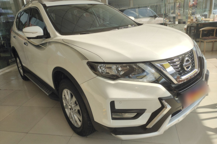 日产 奇骏 2020款 2.0L XL ITS CVT 2WD智联舒适版车身外观3