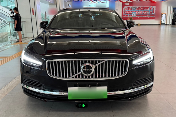 沃尔沃S90新能源 2025款 插电式混动 四驱长续航智雅豪华版车身外观6004